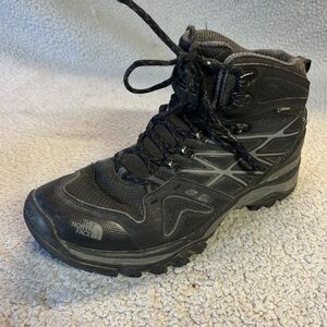 The North Face Boots Mens 10 Black Hedgehog Fastpack II GTX Mid Gortex Hiking